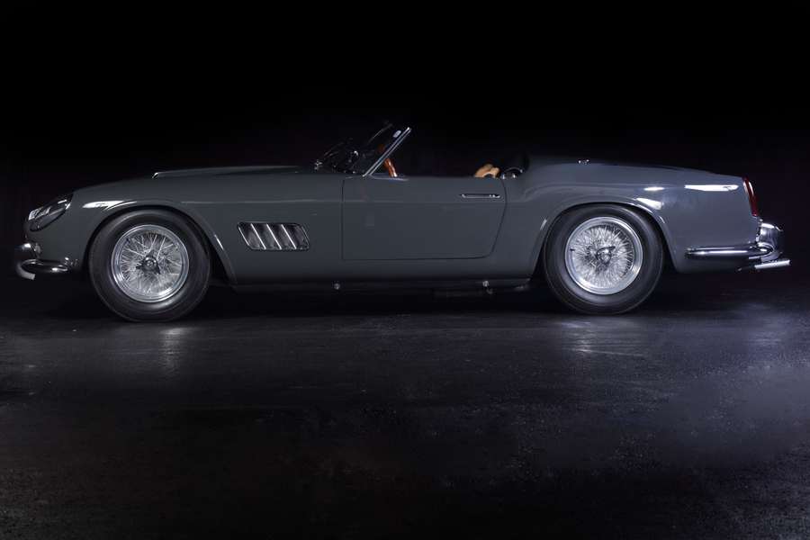 250 GT LWB CALIFORNIA SPYDER detail 2