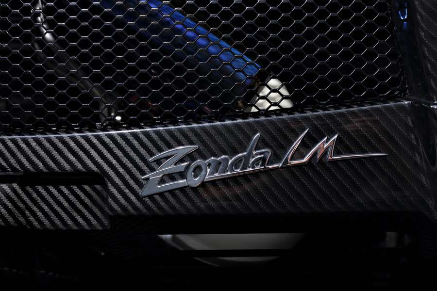 ZONDA C8 S 7.3 detail 3